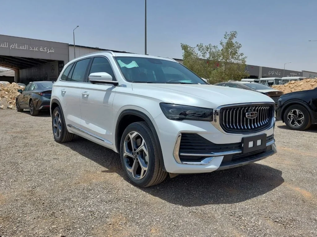 جيلي منجارو تي نص فل 2.0L 2024